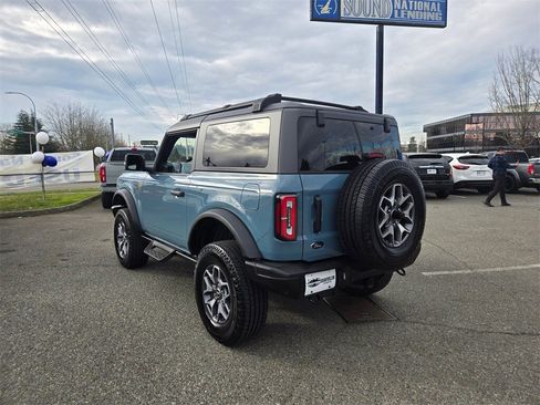 Used 2023 Ford Bronco Badlands image 7