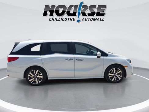 Used 2022 Honda Odyssey Touring image 9