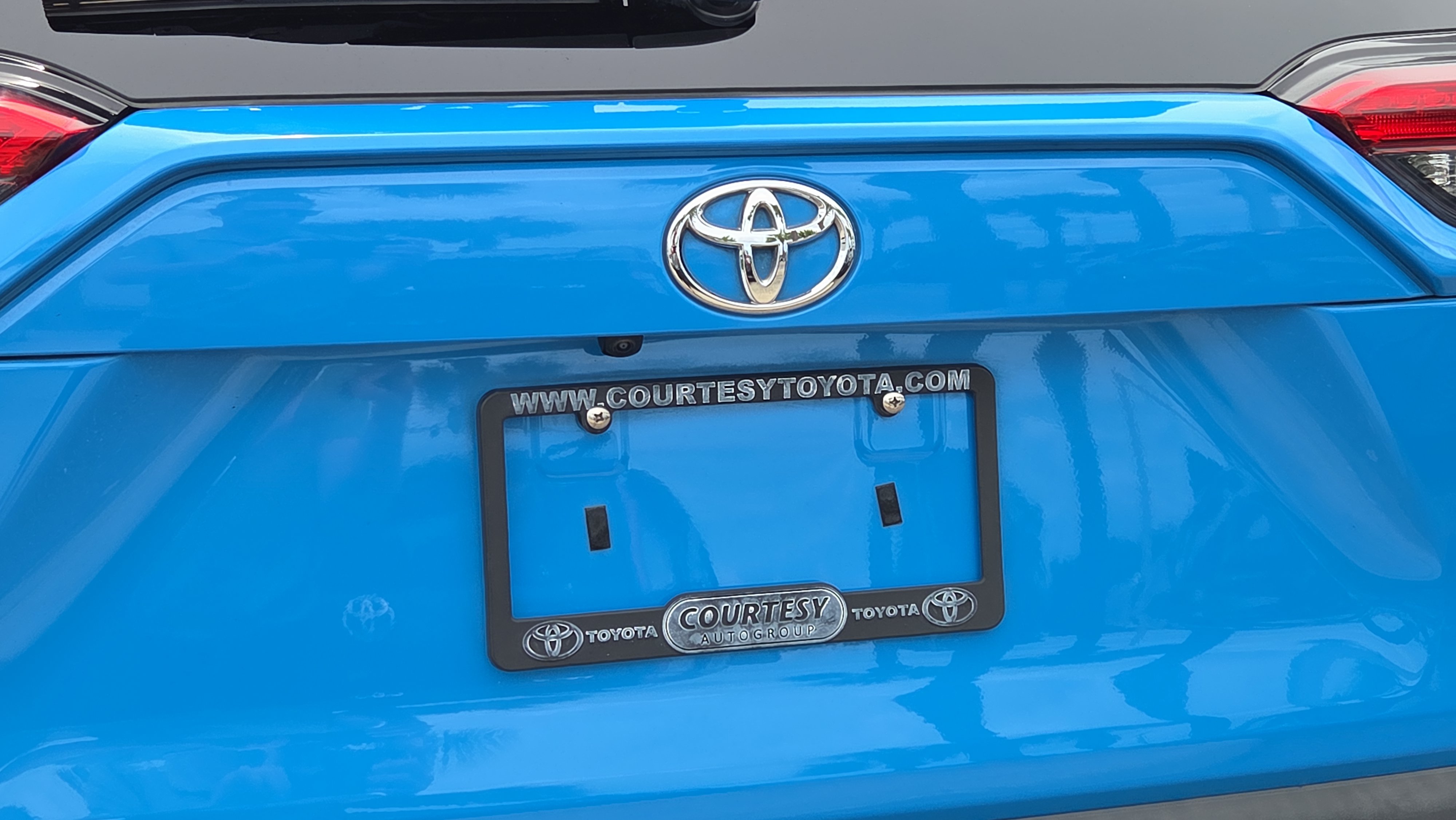 Used 2020 Toyota RAV4 Adventure AWD/4WD image 29