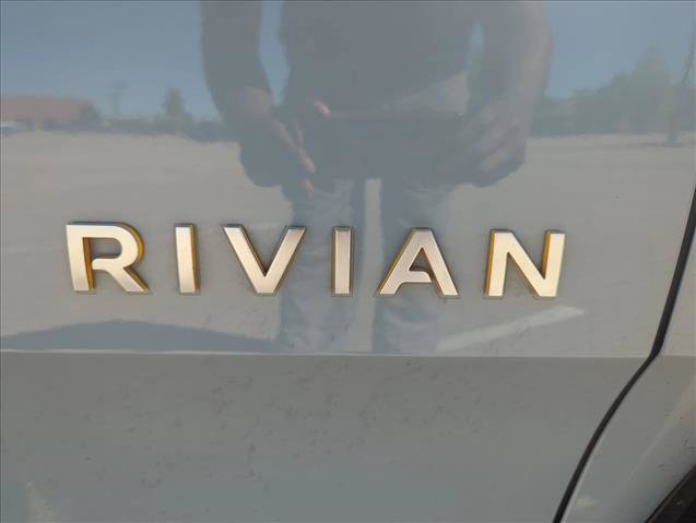 Used 2022 Rivian R1T Launch Edition AWD/4WD image 24