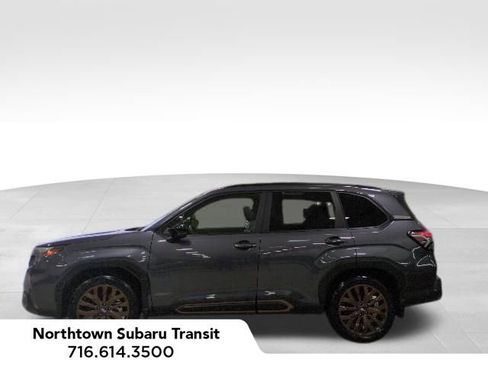 Used 2025 Subaru Forester Sport AWD/4WD image 2