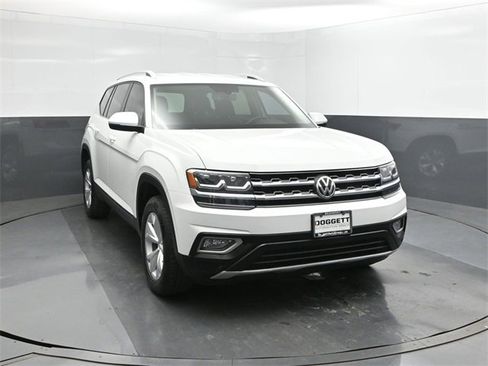 Used 2019 Volkswagen Atlas SE w/ Towing Package image 22