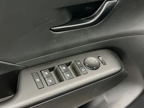 Used 2025 Hyundai Kona SEL image 15