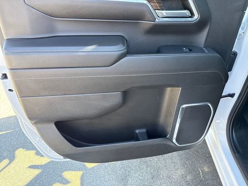 Used 2023 Chevrolet Silverado 1500 LT image 36