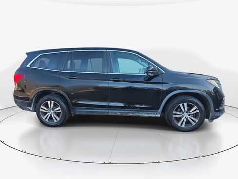 Used 2017 Honda Pilot EX-L image 10