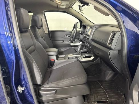 Used 2023 Nissan Frontier SV w/ SV Convenience Package AWD/4WD image 4
