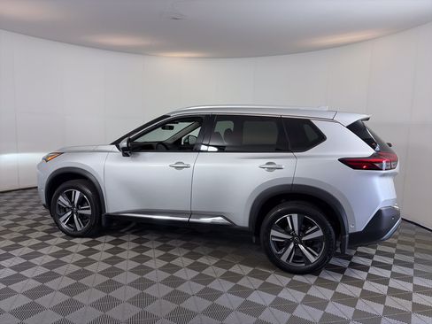 Used 2023 Nissan Rogue SL w/ SL Premium Package AWD/4WD image 8