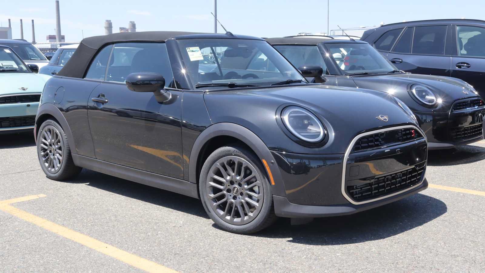 New 2026 MINI Cooper S FWD image 1