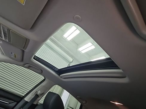 Used 2018 Honda Accord EX-L image 28