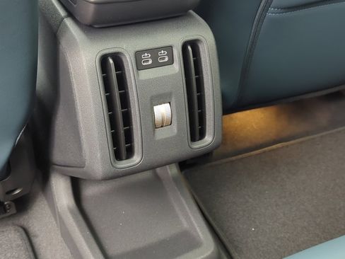 New 2025 MINI Cooper Countryman SE image 13