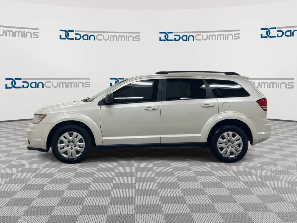 Used 2018 Dodge Journey SE w/ Connectivity Group FWD image 5