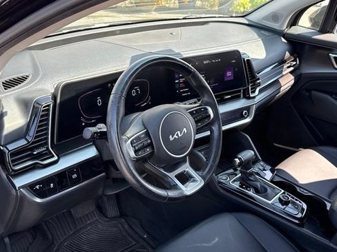 Certified 2023 Kia Sportage EX AWD/4WD image 19