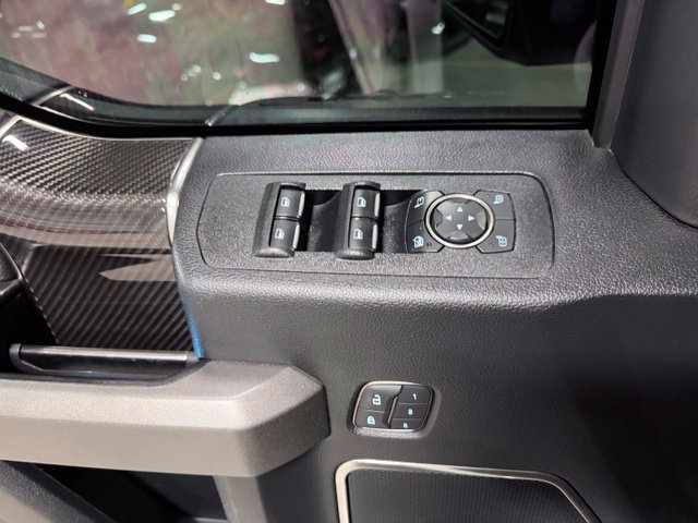 Used 2020 Ford F150 Raptor w/ Equipment Group 802A Luxury AWD/4WD image 31