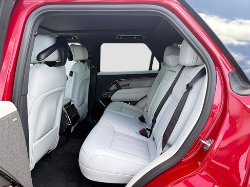 New 2026 Land Rover Range Rover Sport SE AWD/4WD image 22