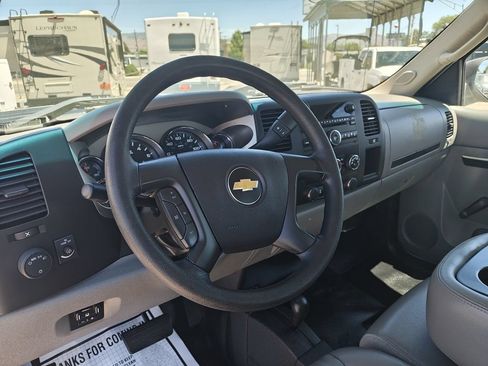 Used 2013 Chevrolet Silverado 3500 W/T AWD/4WD image 10