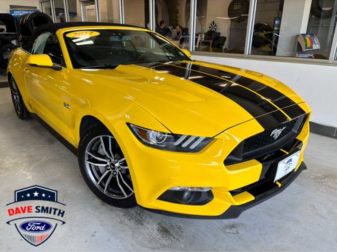 Used 2017 Ford Mustang GT Premium RWD image 2