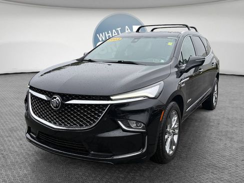 Used 2023 Buick Enclave Avenir AWD/4WD image 8