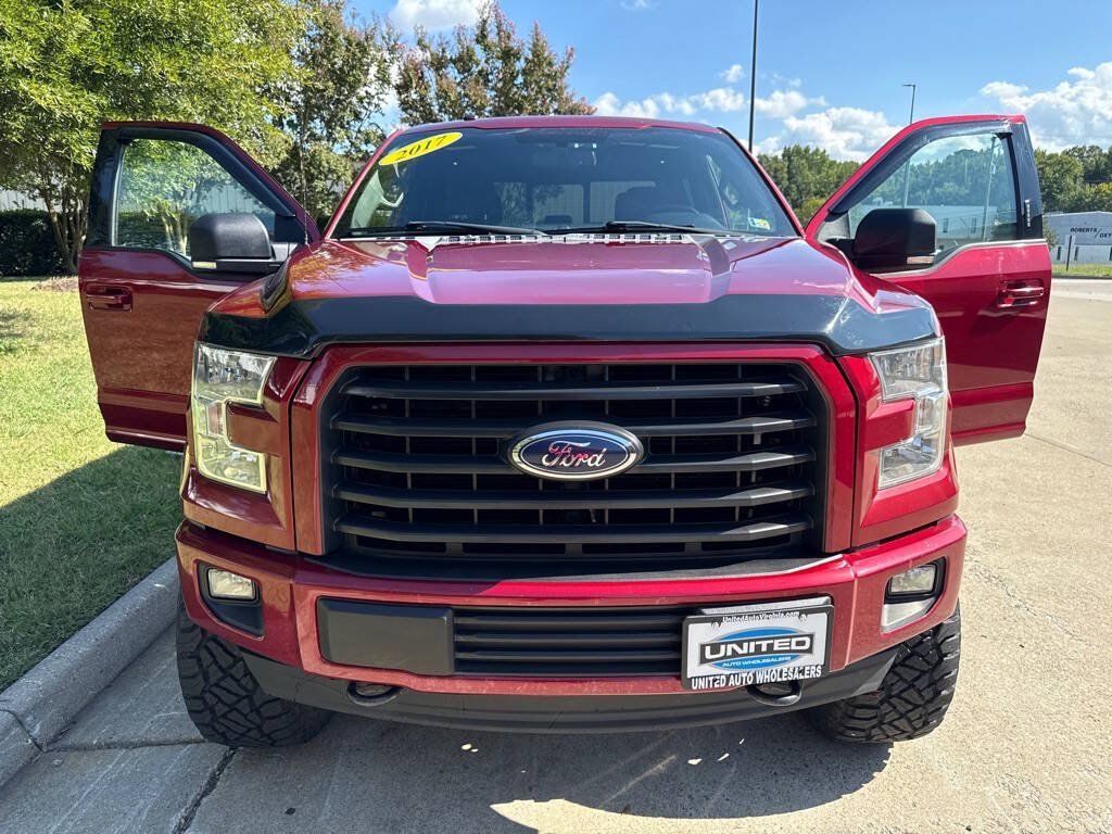 Used 2017 Ford F150 XLT w/ Equipment Group 301A Mid AWD/4WD image 8