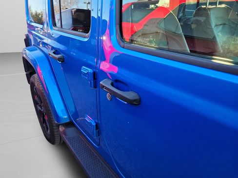 Used 2023 Jeep Wrangler Unlimited Sahara w/ Cold Weather Group image 20