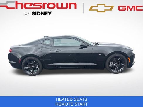 Used 2023 Chevrolet Camaro LT w/ Technology Package image 6