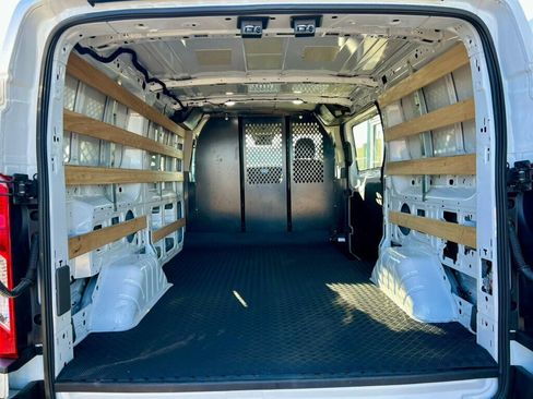 Used 2024 Ford Transit 250 T-250 w/ Exterior Upgrade Package image 7