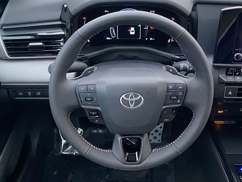 Certified 2025 Toyota Camry SE image 13