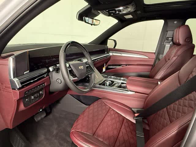 New 2026 Cadillac Escalade Luxury w/ Touring Package AWD/4WD image 5
