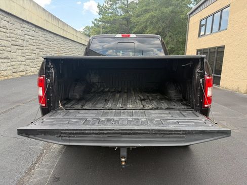 Used 2018 Ford F150 XLT w/ Equipment Group 302A Luxury AWD/4WD image 31