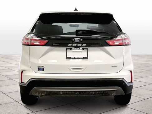 Certified 2022 Ford Edge SEL w/ Convenience Package image 4