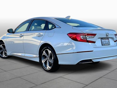 Used 2018 Honda Accord EX image 11