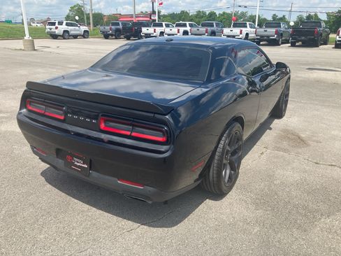 Used 2019 Dodge Challenger R/T w/ Blacktop Package RWD image 7