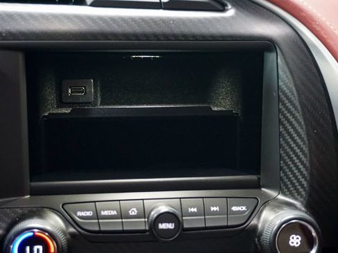 Used 2019 Chevrolet Corvette Z06 RWD image 31