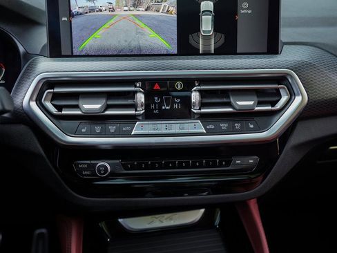 Used 2022 BMW X4 xDrive30i w/ Premium Package Essential image 34