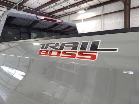 Used 2024 Chevrolet Silverado 1500 Custom Trail Boss image 14