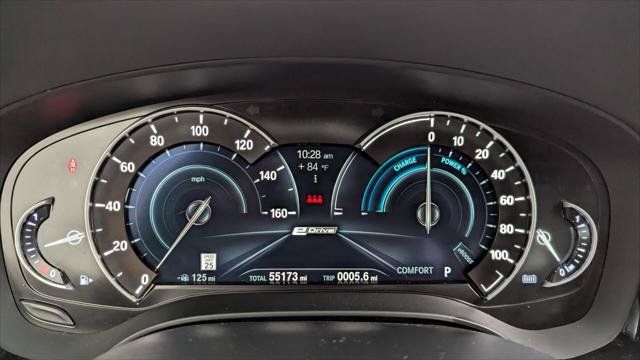 Used 2019 BMW 530e w/ Convenience Package RWD image 24