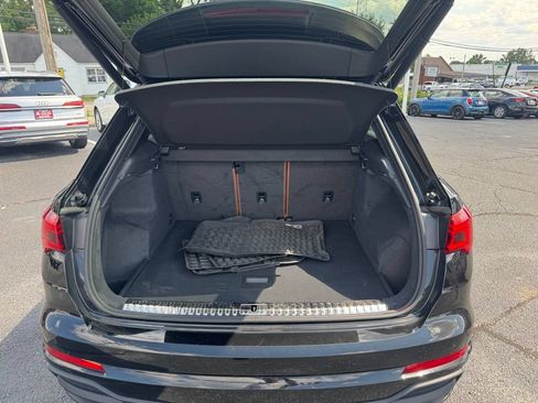 Used 2024 Audi Q3 2.0T Premium AWD/4WD image 7