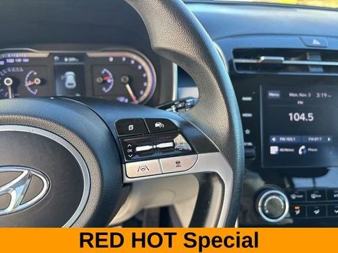 Used 2023 Hyundai Tucson SEL image 18