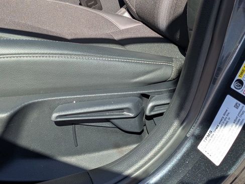 Used 2025 Honda Civic Sport image 19