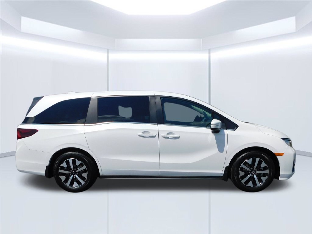 New 2027 Honda Odyssey EX-L image 2