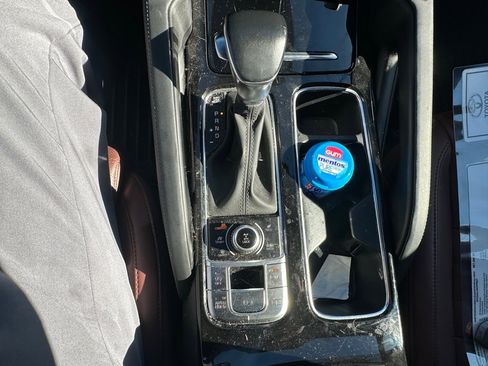 Used 2024 Kia Telluride SX Prestige image 14