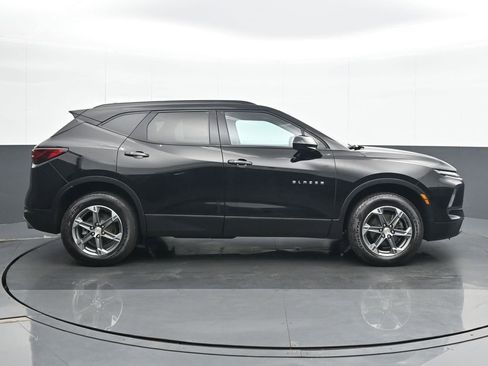 Used 2024 Chevrolet Blazer LT w/ Convenience Package AWD/4WD image 7