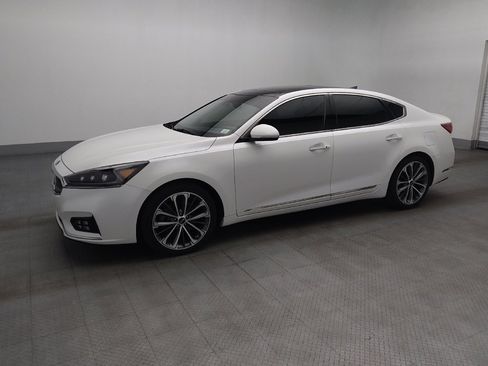 Used 2019 Kia Cadenza Technology FWD image 2