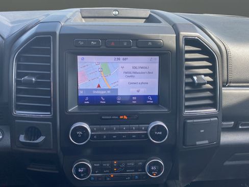 Used 2021 Ford Expedition Max Limited AWD/4WD image 14