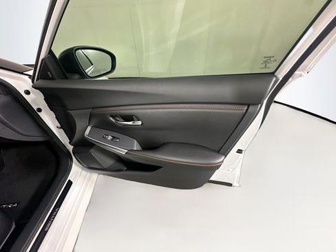 Used 2024 Nissan Sentra SR FWD image 30