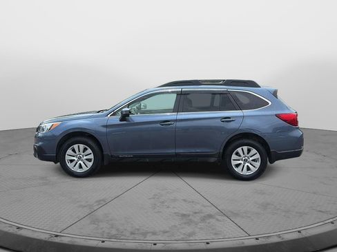 Used 2017 Subaru Outback 2.5i Premium AWD/4WD image 8