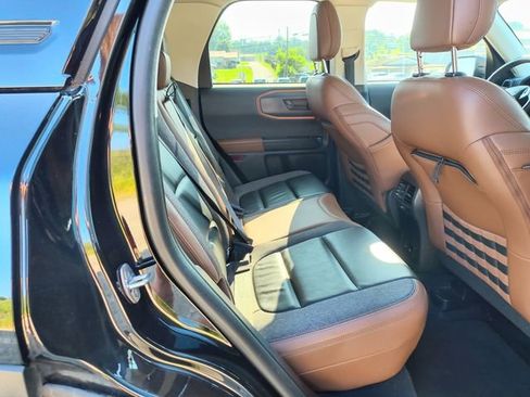 Used 2022 Ford Bronco Sport Outer Banks w/ Tech Package image 10