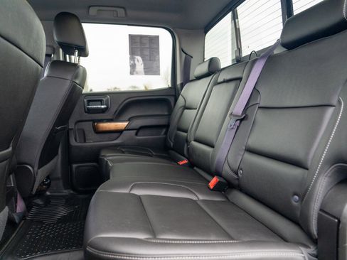 Used 2016 Chevrolet Silverado 1500 LTZ image 19