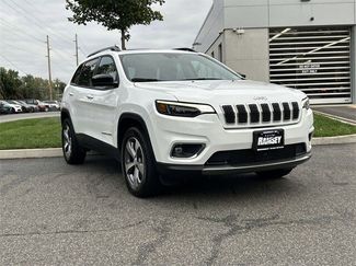 Certified 2022 Jeep Cherokee Limited image 1