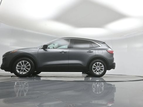 Used 2022 Ford Escape SE w/ Convenience Package FWD image 8