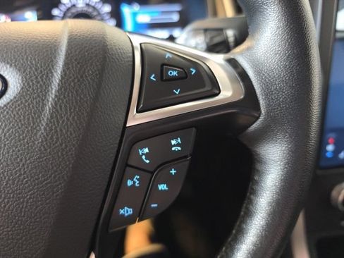 Used 2024 Ford Edge SEL AWD/4WD image 24